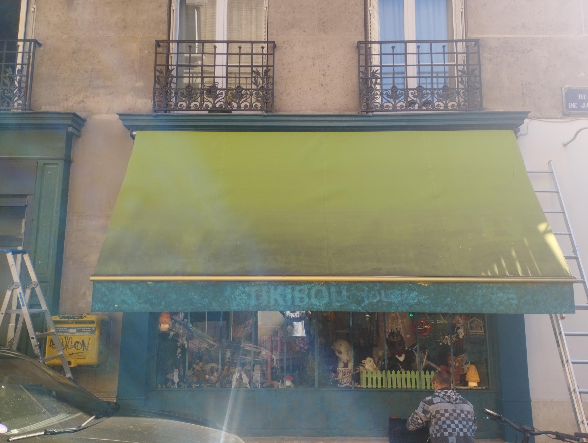 store,extérieur,nettoyage,réparation,rentoilage,toile