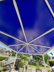 pergola gizeh gazebo armature blanc toile plastifiée bleu (12)