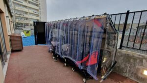 protection pluie plastique poussette exterieur creche (1)