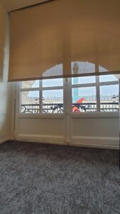 store enroulement toile lin beige vendôme paris bureau luxe (3)