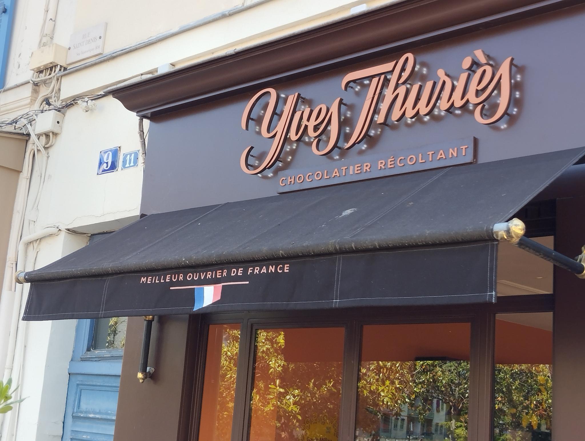 store,extérieur,nettoyage,réparation,rentoilage,toile